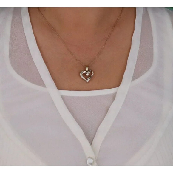 Pendant Only 10k Yellow Gold Diamond Heart Pendant - Picture 4 of 5